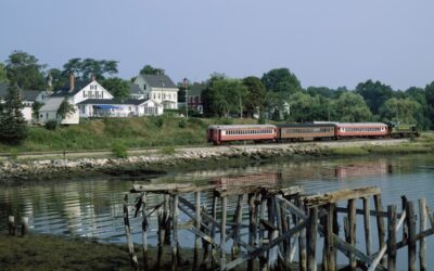 Discover Wiscasset: The Perfect Day Trip from Your Boothbay Bed and Breakfast