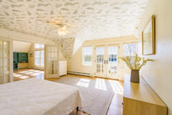 Adler's Cottage Master bedroom.